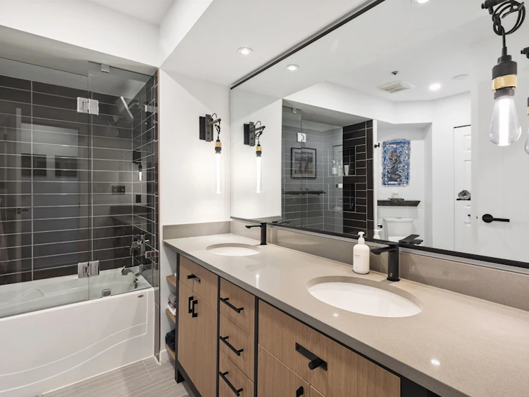 105-953 W 8th Avenue, Vancouver, BC, V5Z 1E4 - 14