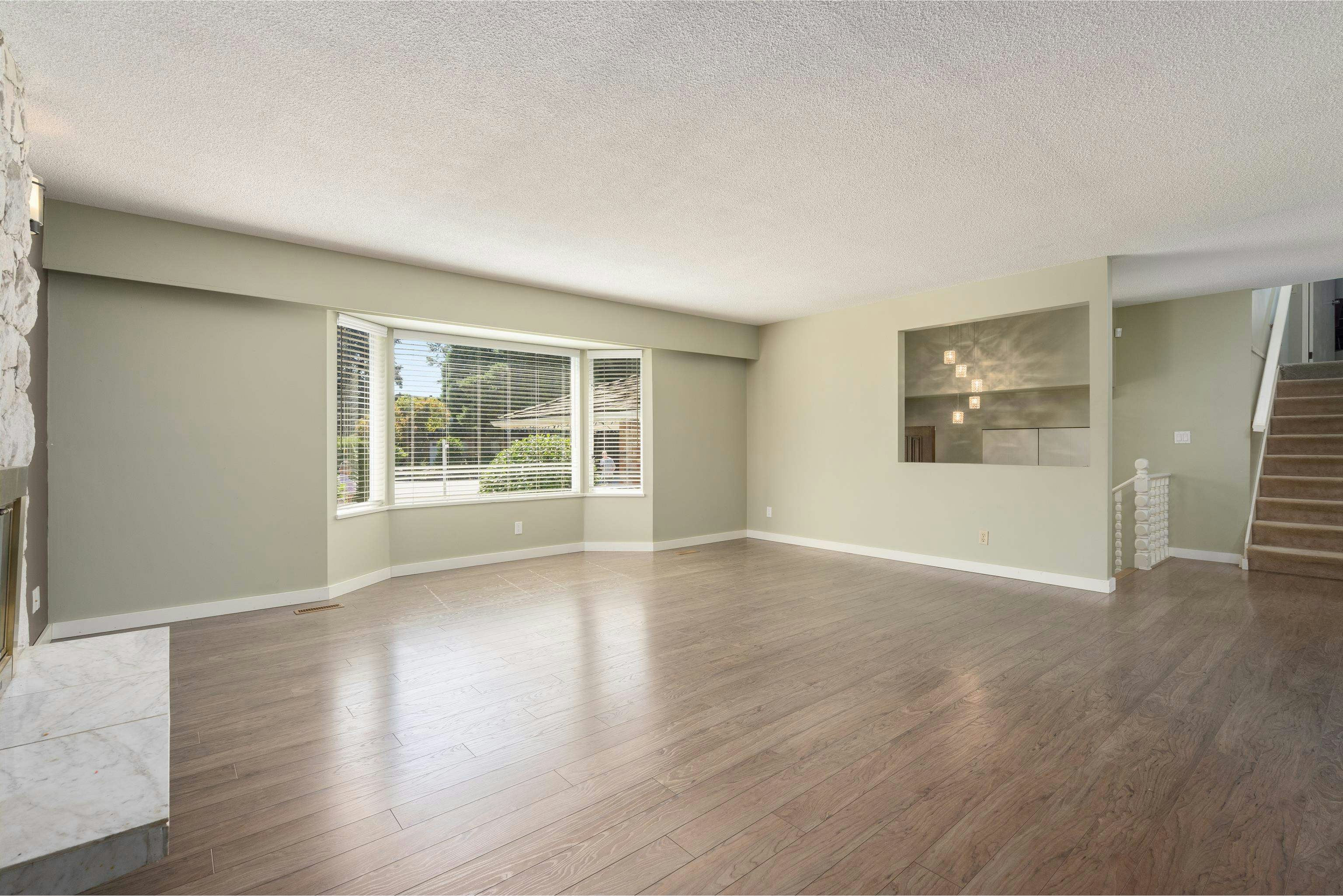 8611 Rideau Drive, Richmond, BC, V7A 4M6 - 7