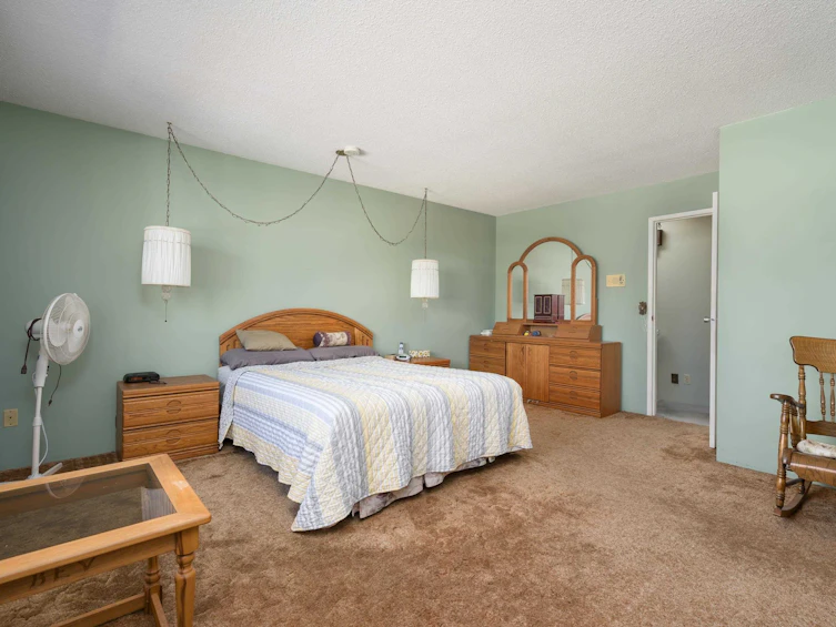 8611 Rideau Drive, Richmond, BC, V7A 4M6 - 11