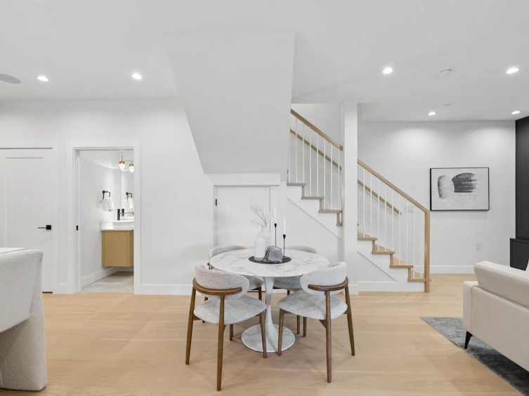 588 E 10th Avenue, Vancouver, BC, V5T 2A4 - 7