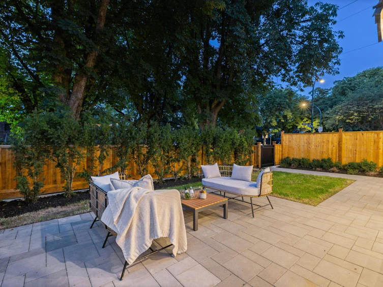 588 E 10th Avenue, Vancouver, BC, V5T 2A4 - 34