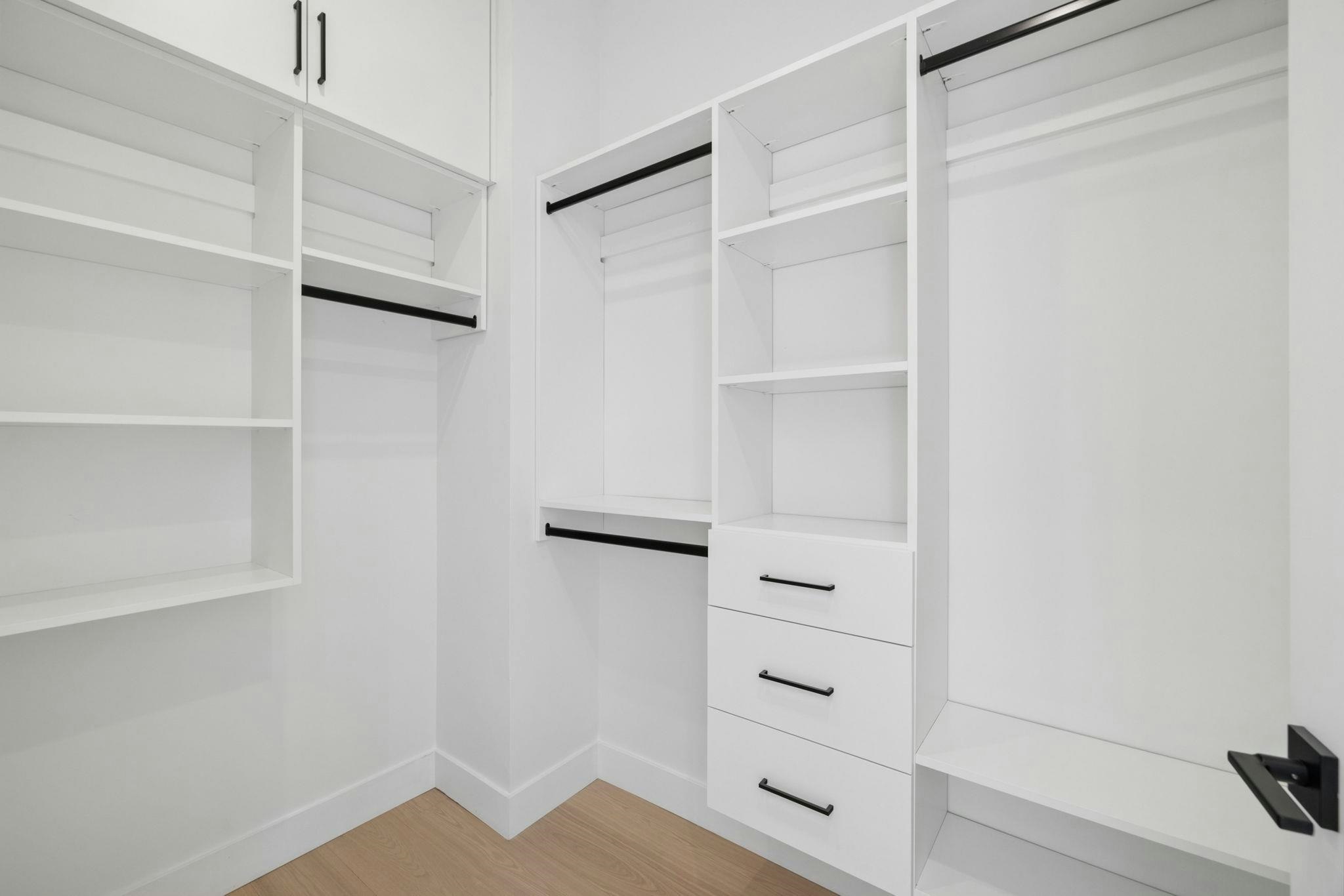 588 E 10th Avenue, Vancouver, BC, V5T 2A4 - 30