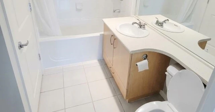 410-8460 Granville Avenue, Richmond, BC, V6P 4Z7 - 9