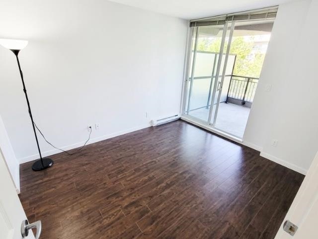 410-8460 Granville Avenue, Richmond, BC, V6P 4Z7 - 5