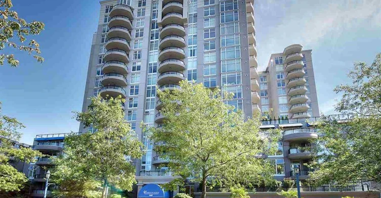 410-8460 Granville Avenue, Richmond, BC, V6P 4Z7