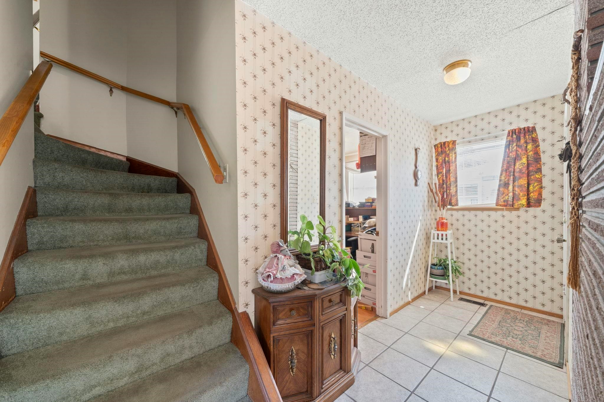 6731 Camsell Crescent, Richmond, BC, V7C 2M9 - 17