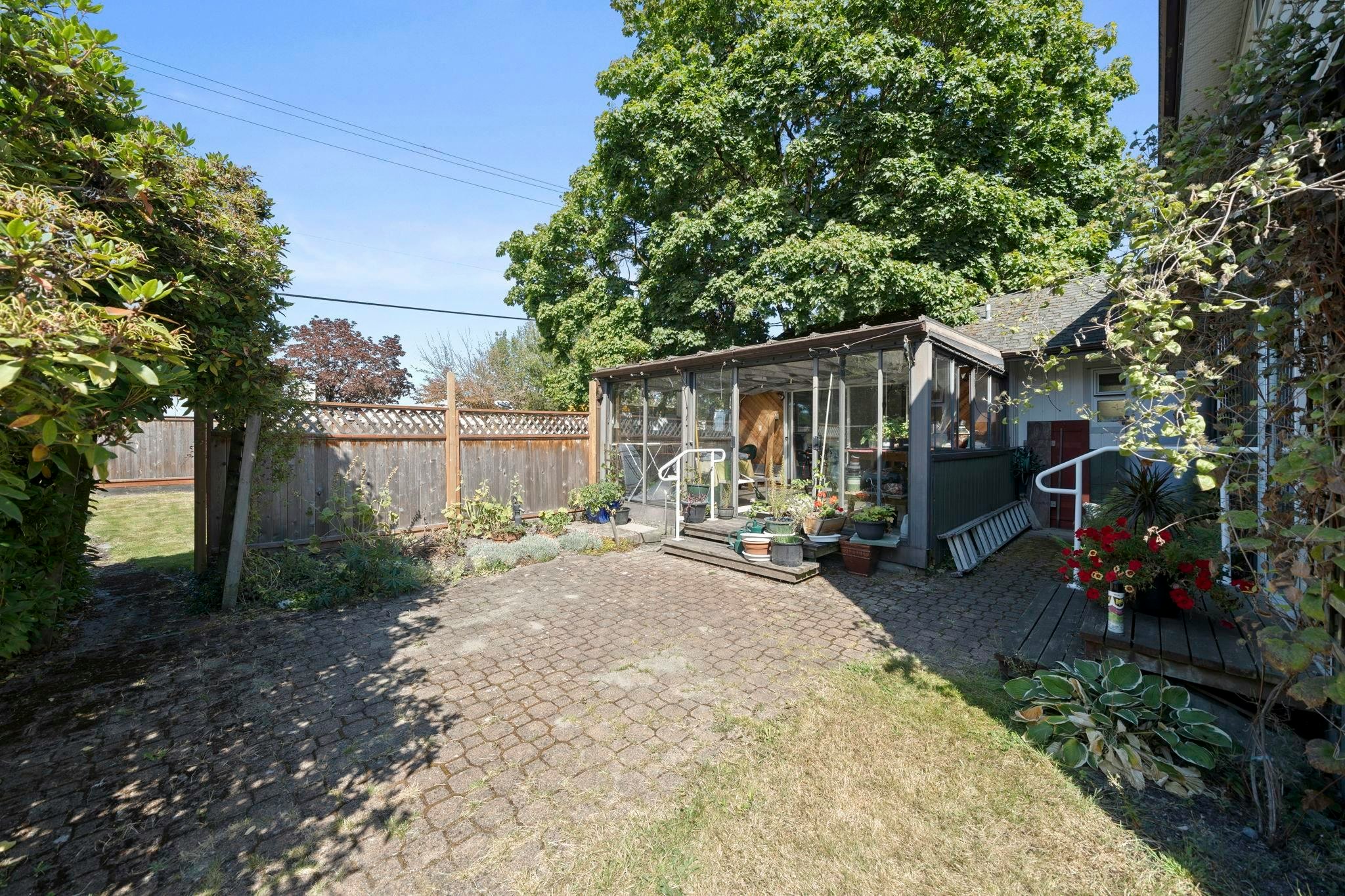 6731 Camsell Crescent, Richmond, BC, V7C 2M9 - 29