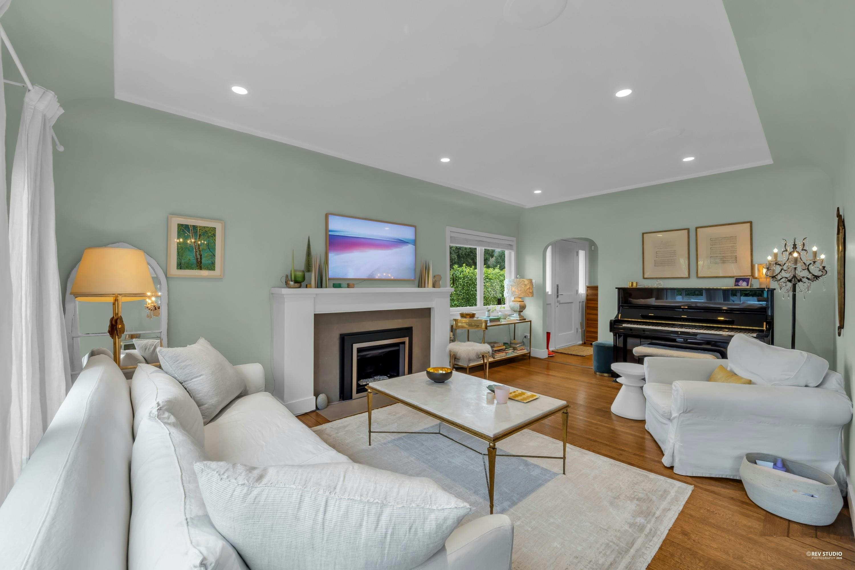1220 Braeside Street, West Vancouver, BC, V7T 2L2