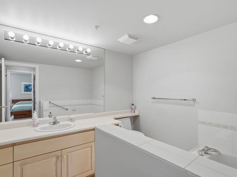 103-1118 55 Street, Delta, BC, V4M 3J8 - 15