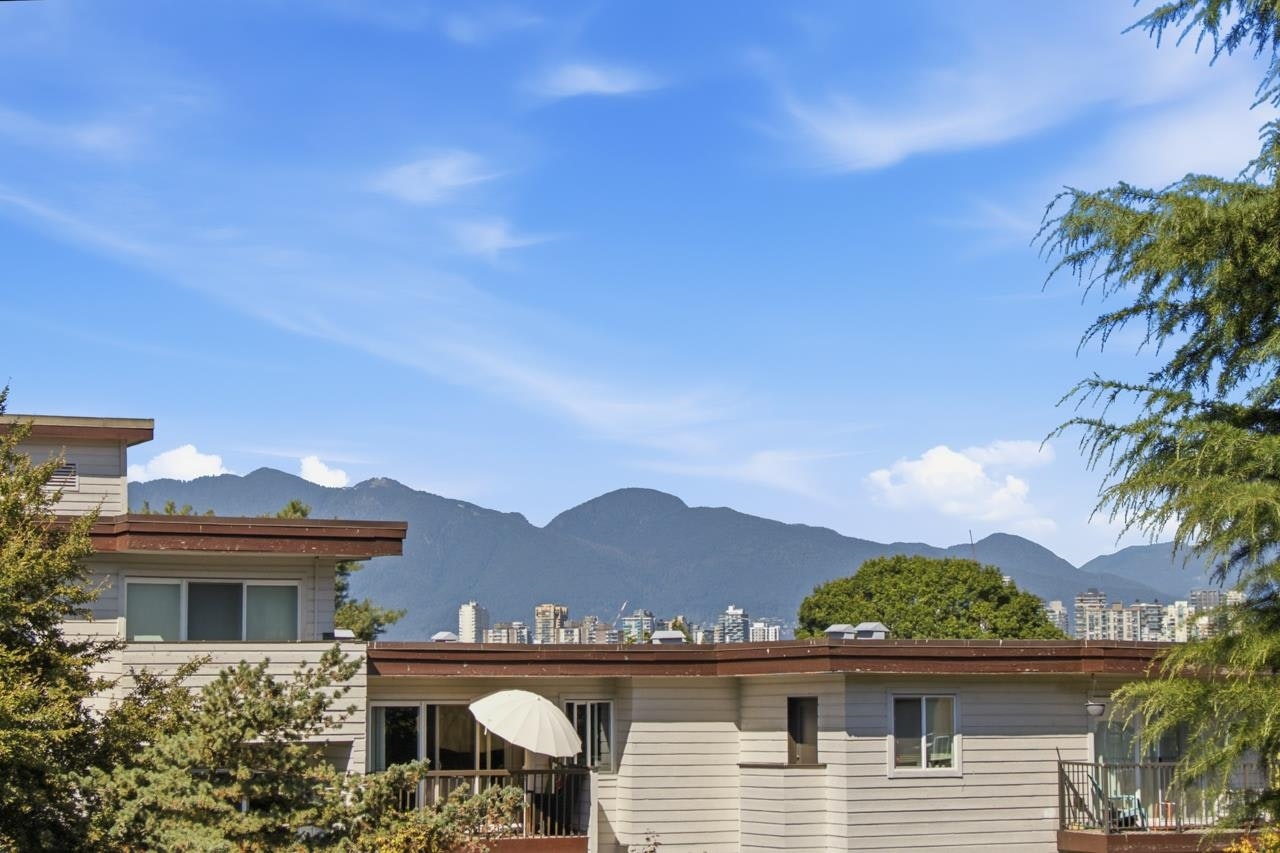 209-2120 W 2nd Avenue, Vancouver, BC, V6K 1H6 - 16