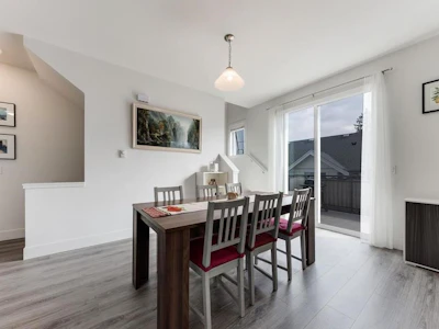 114-9688 162a Street - 5