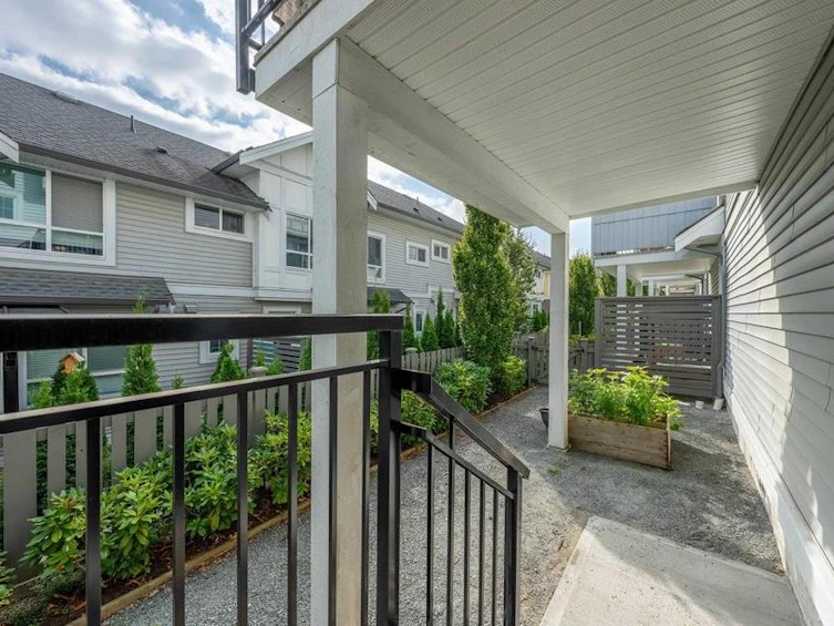 114-9688 162a Street, Surrey, BC, V4N 6V3 - 8