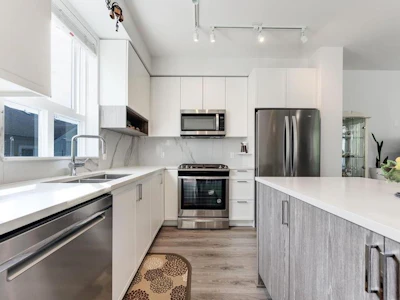 114-9688 162a Street - 2