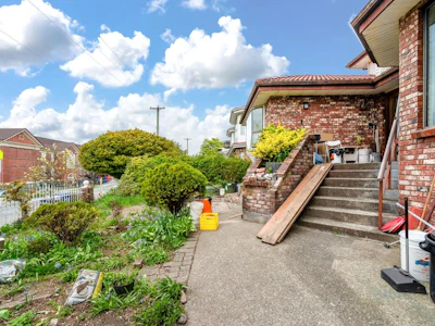 4338 Ontario Street - 4