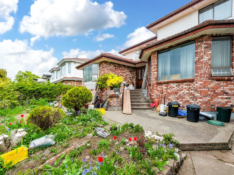 4338 Ontario Street, Vancouver, BC, V5V 3G9 - 3