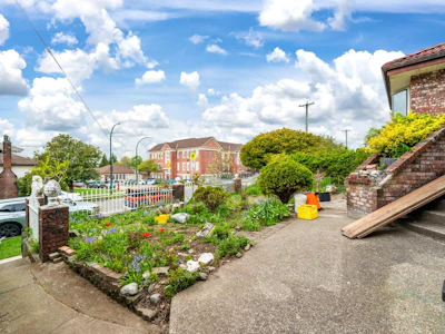 4338 Ontario Street - 5
