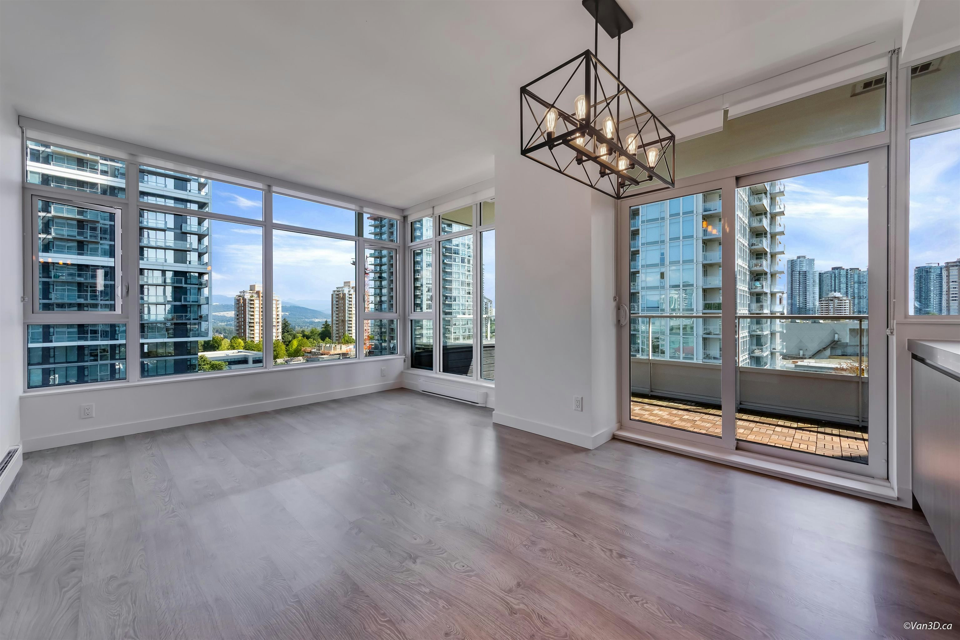 907-6080 Mckay Avenue - 2