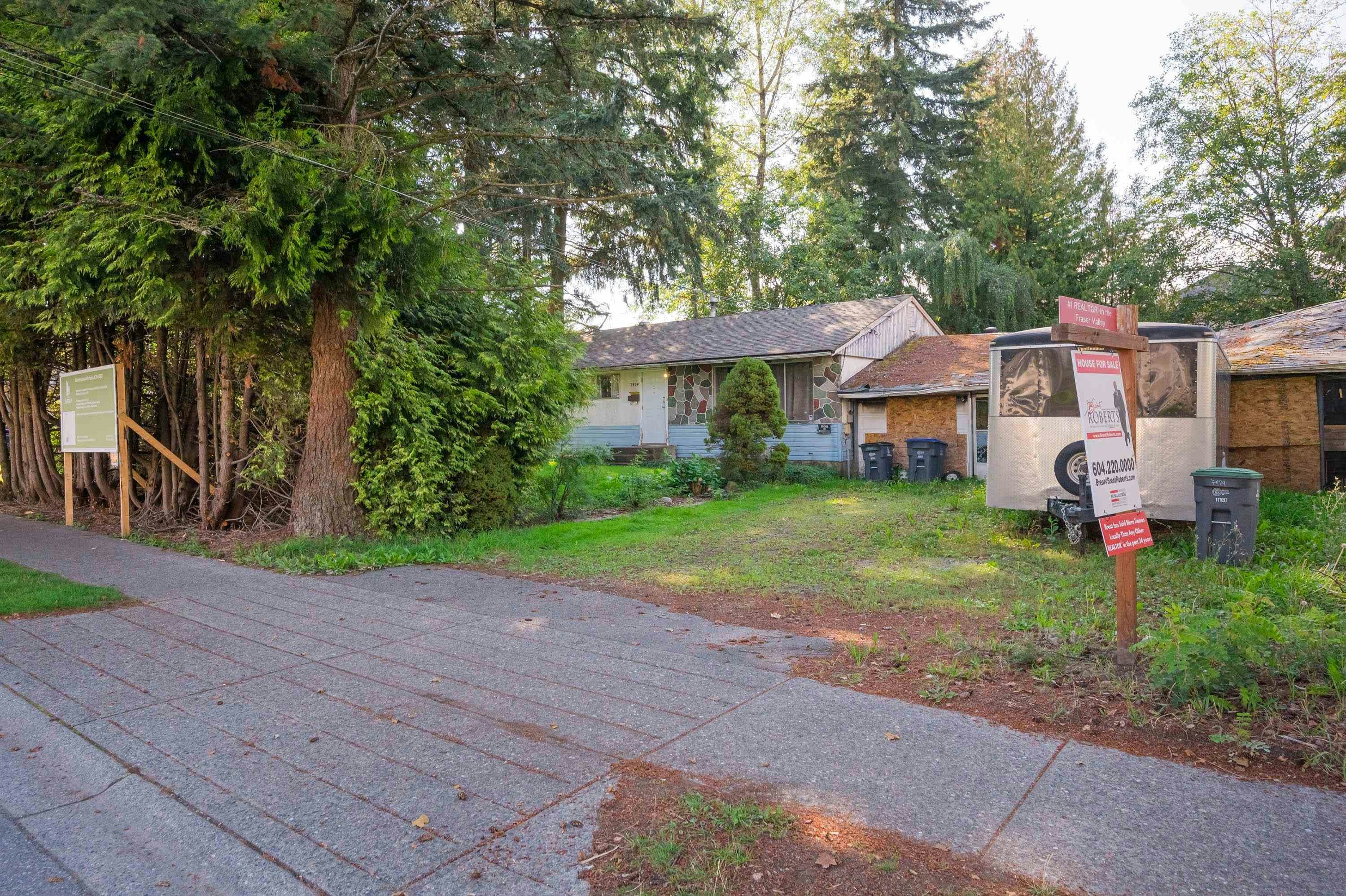 7929 124 Street - 5