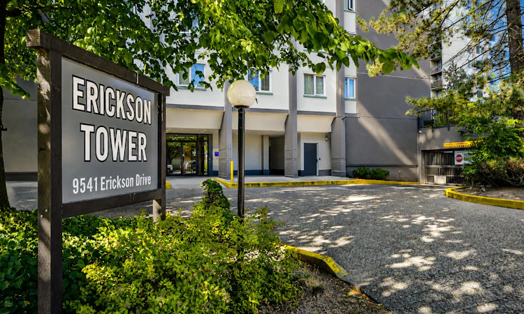 905-9541 Erickson Drive