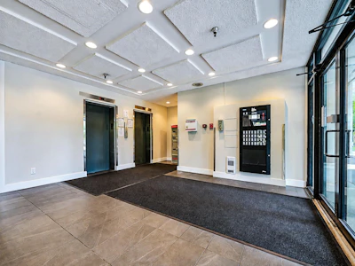 905-9541 Erickson Drive - 2