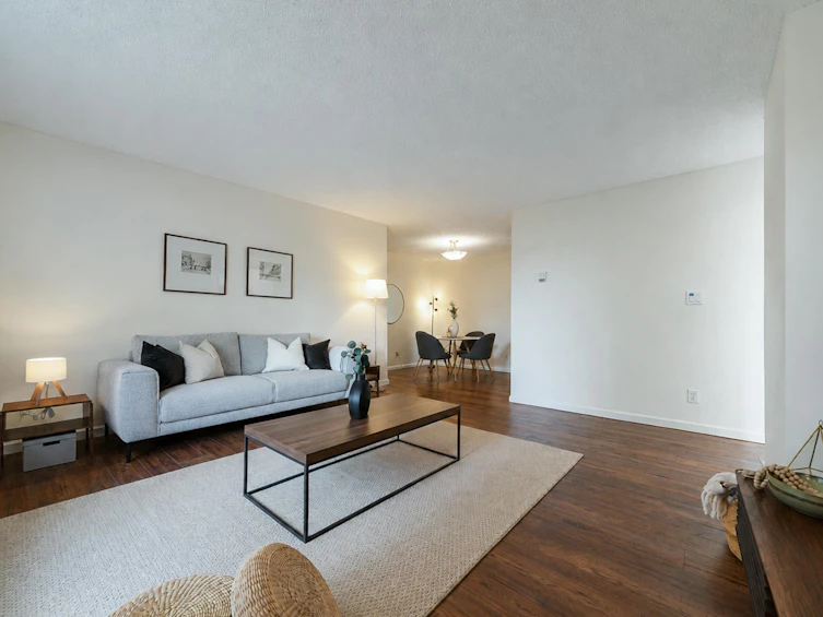 905-9541 Erickson Drive, Burnaby, BC, V3J 7N8 - 13