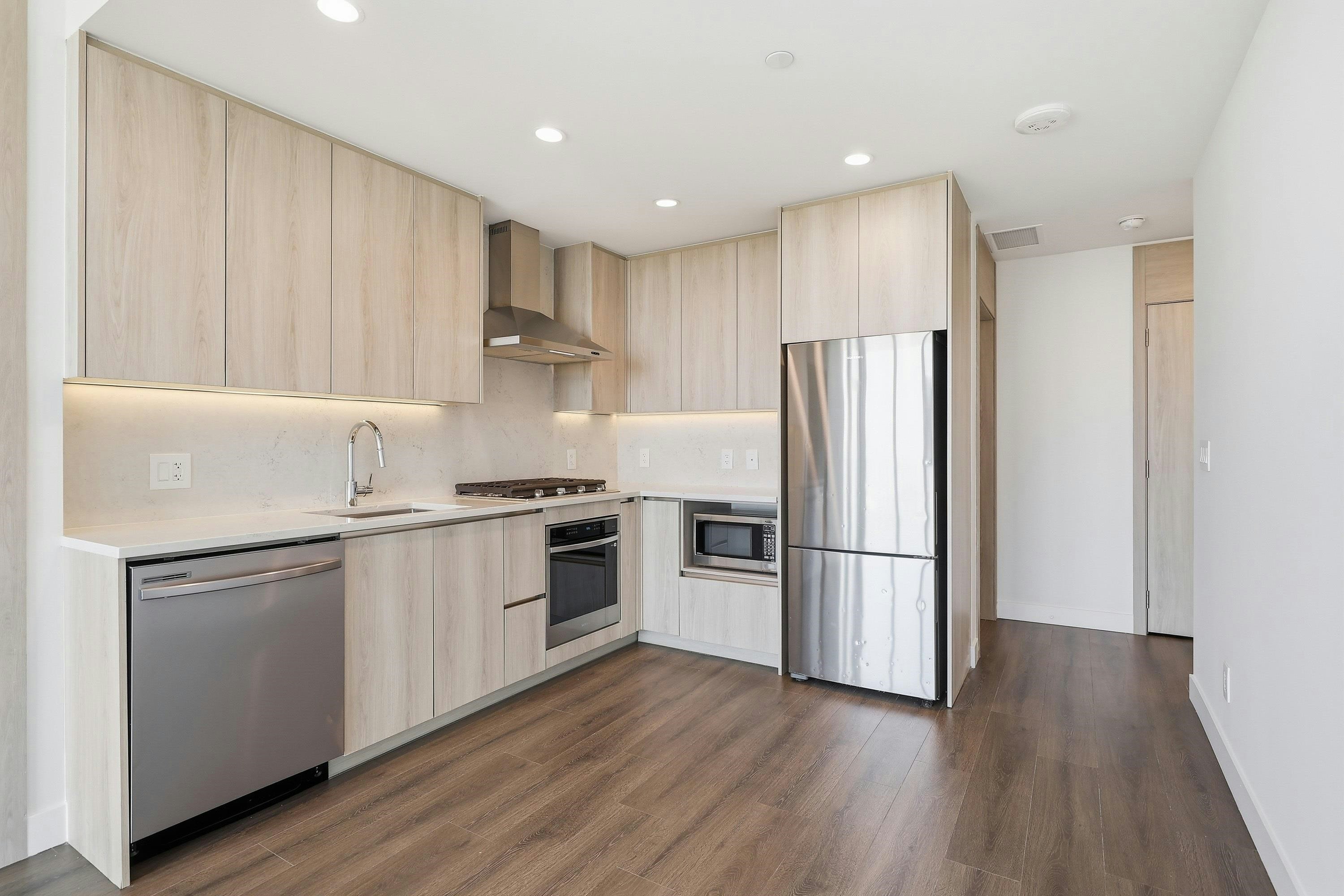 2908-10750 135a Street, Surrey, BC, V3T 0V4 - 5