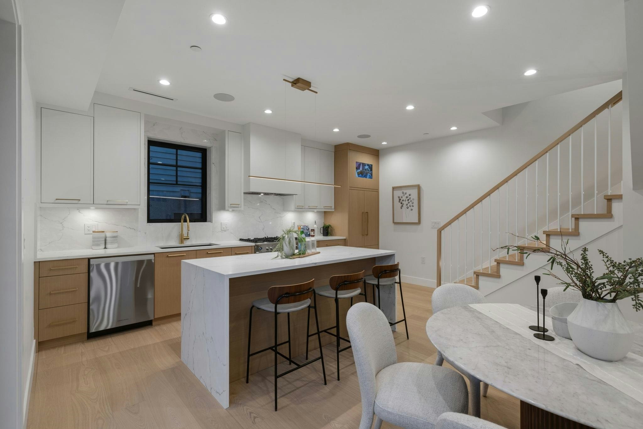 2619 Carolina Street, Vancouver, BC, V5T 2A4 - 30
