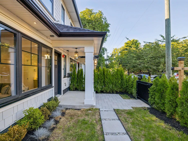 2619 Carolina Street, Vancouver, BC, V5T 2A4 - 25