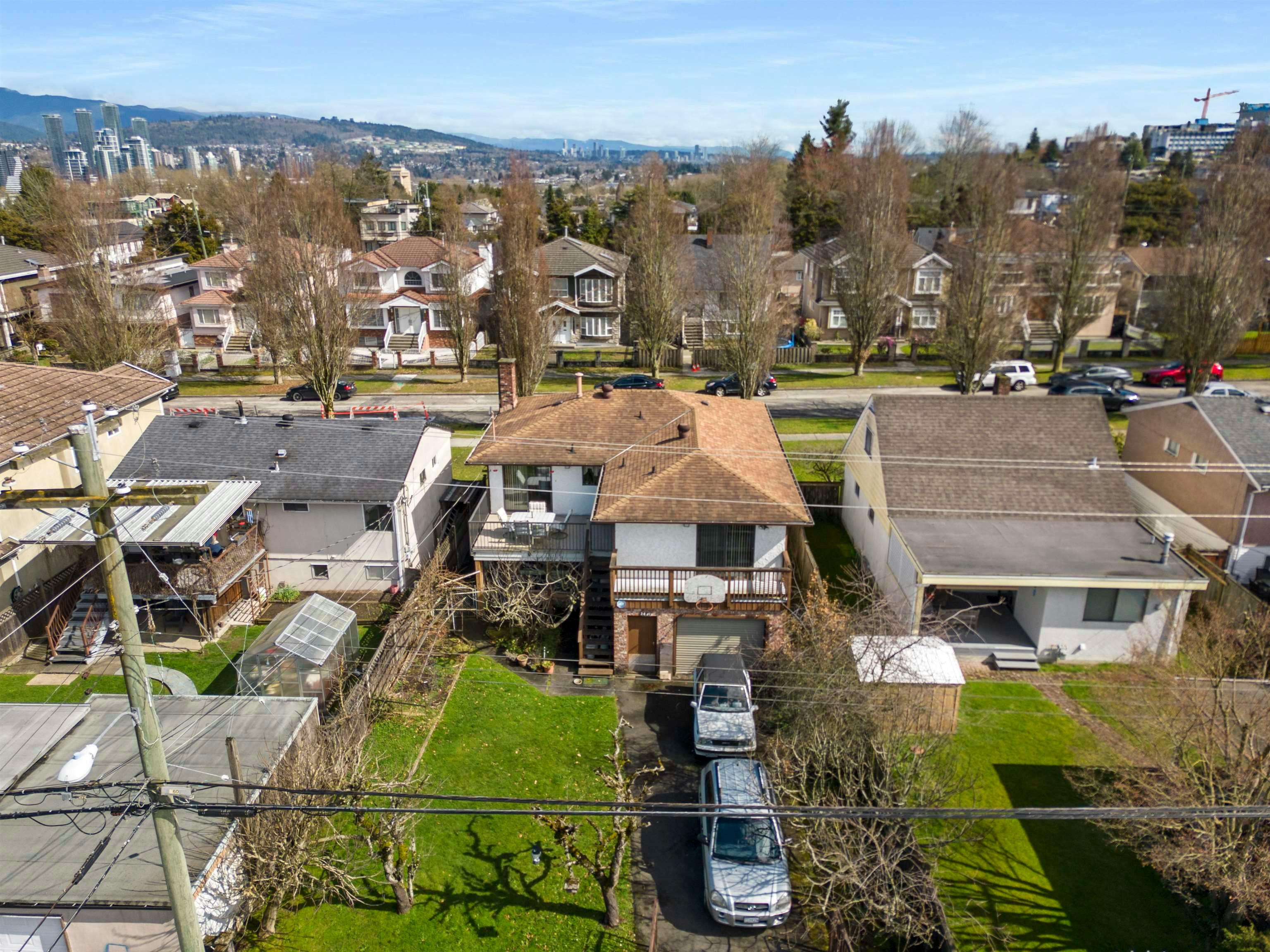 3481 Dieppe Drive, Vancouver, BC, V5M 4C8 - 32