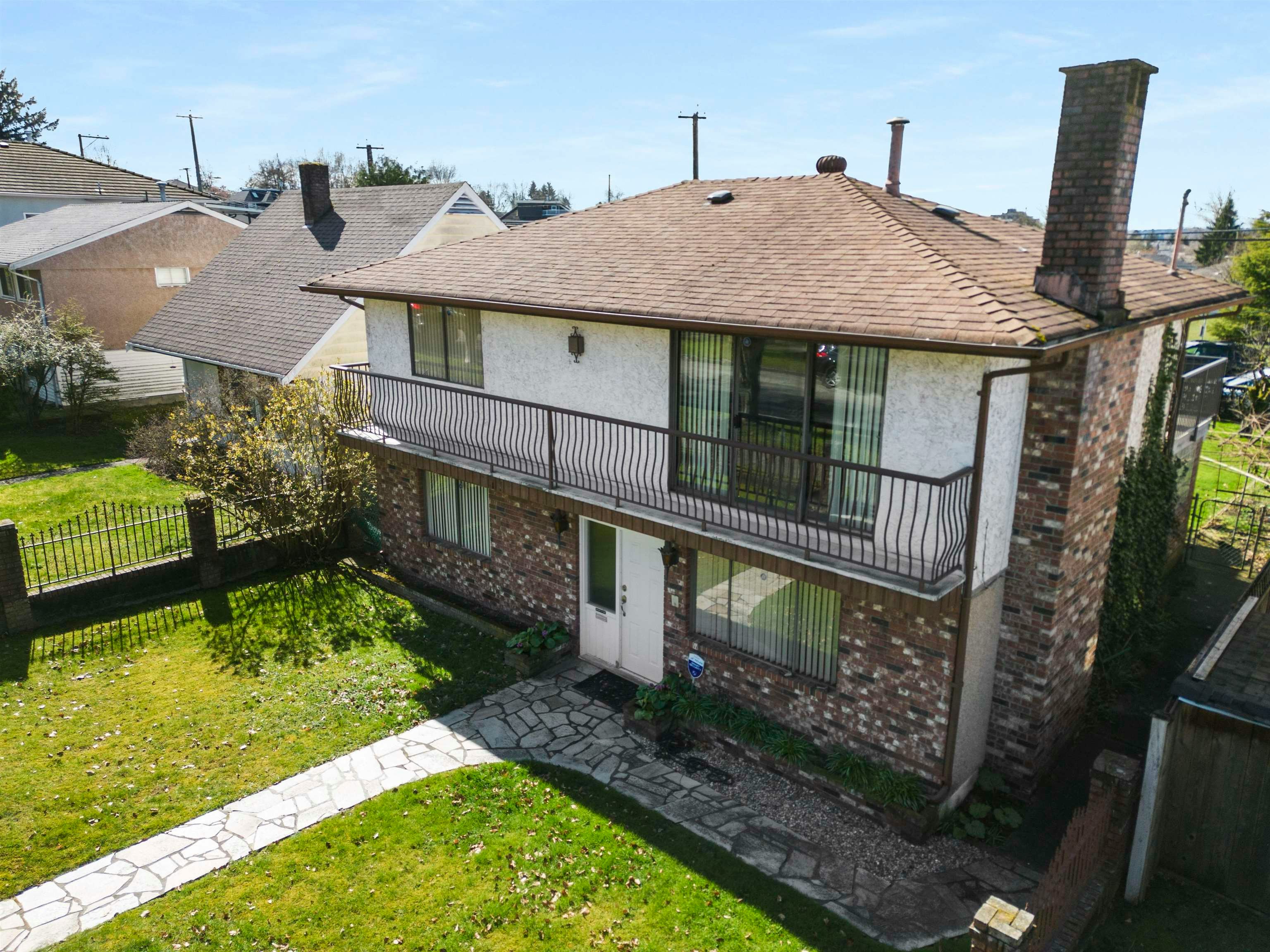 3481 Dieppe Drive, Vancouver, BC, V5M 4C8 - 36