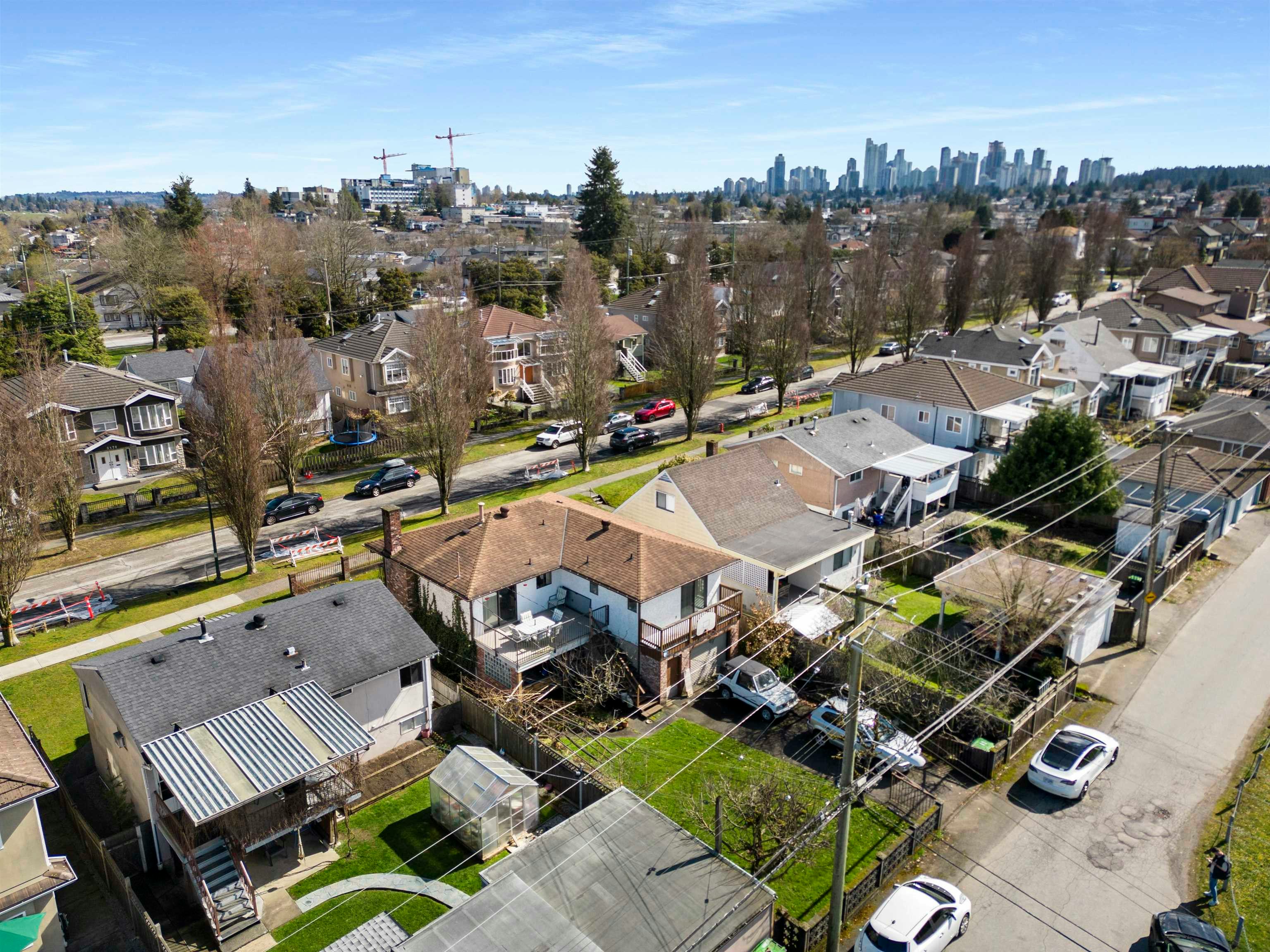 3481 Dieppe Drive, Vancouver, BC, V5M 4C8 - 34