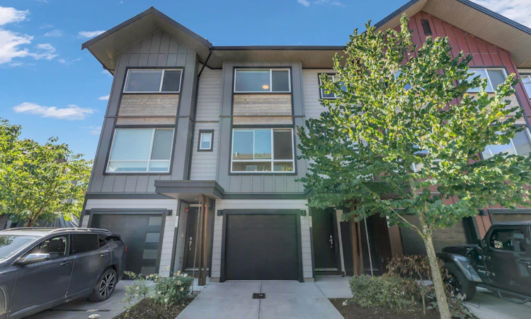 34-4292 Wolf Way