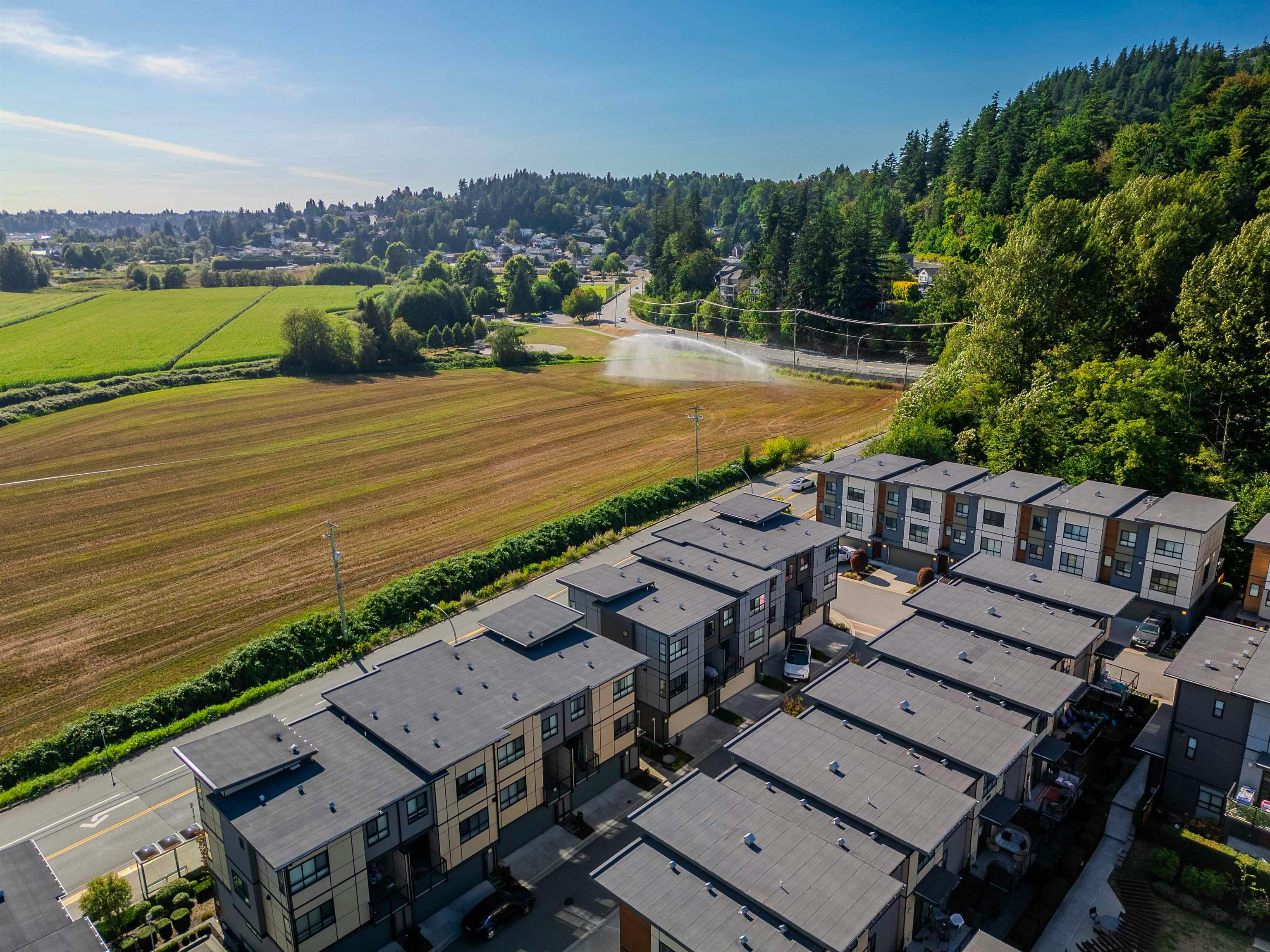 2-1938 North Parallel Road, Abbotsford, BC, V3G 0H1 - 33