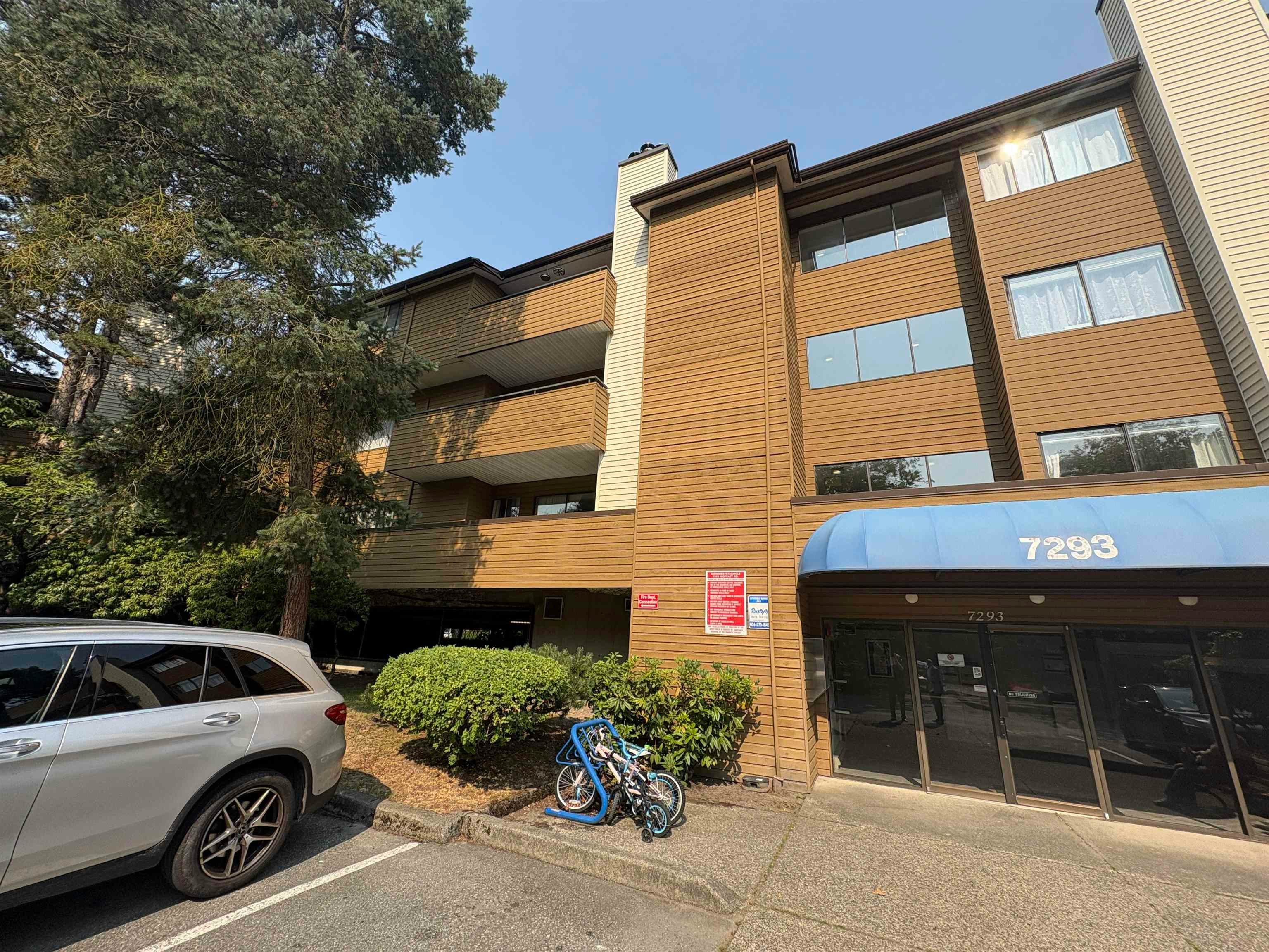 240-7293 Moffatt Road, Richmond, BC, V6Y 3E4