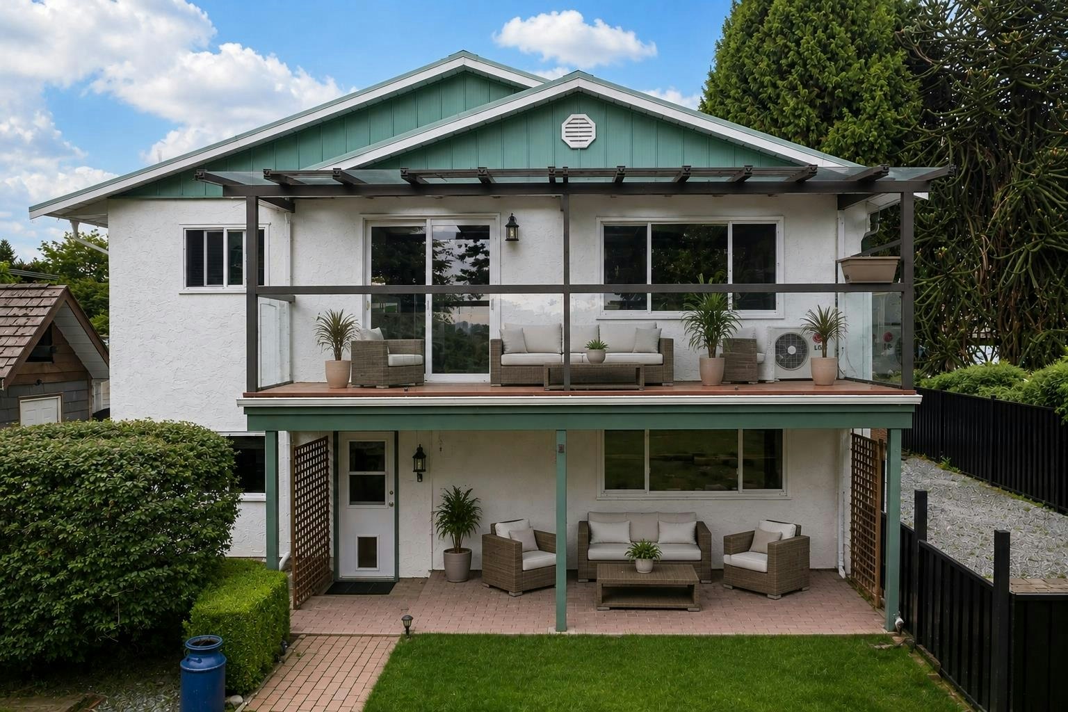 7655 Woodcock Crescent, Mission, BC, V2V 4J8 - 2