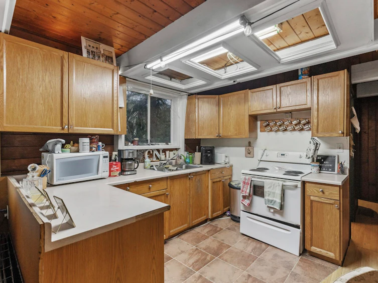 14157 Sylvester Road, Mission, BC, V2V 0B1 - 7