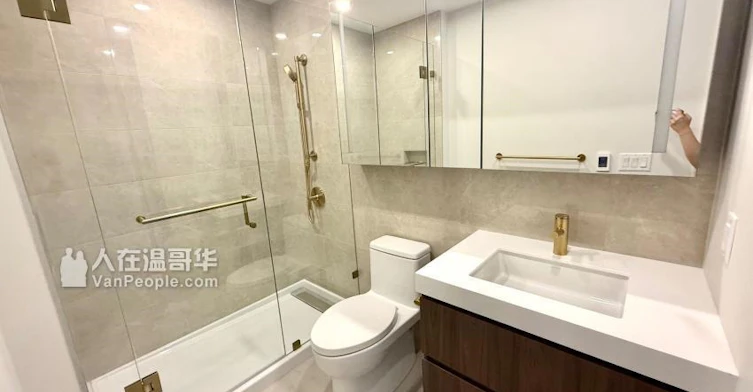 33xx-5987 Wilson Avenue, Burnaby, BC, V5H 0L7 - 9