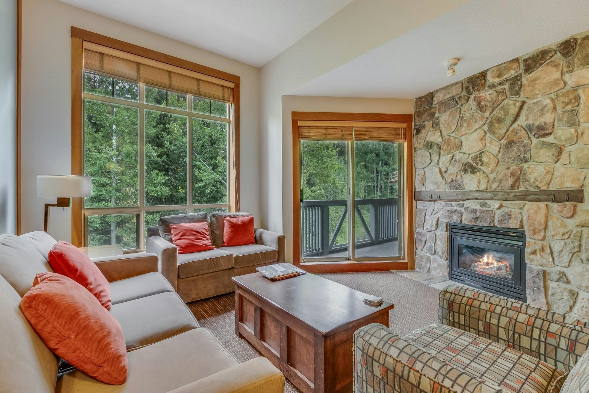 532D-2036 London Lane - 3