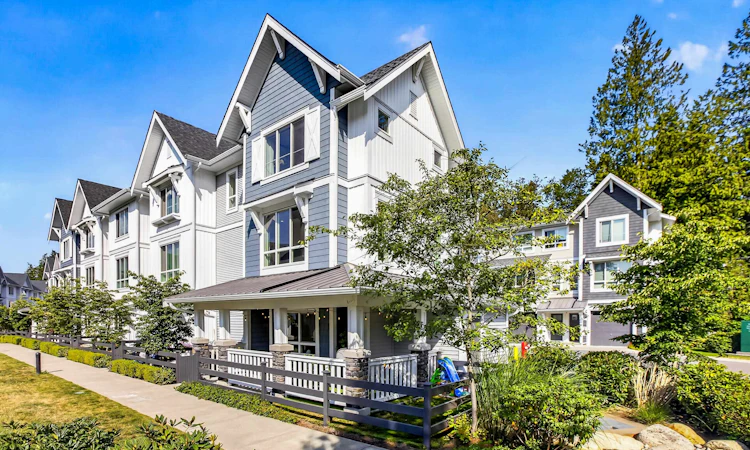 71-8335 Nelson Street