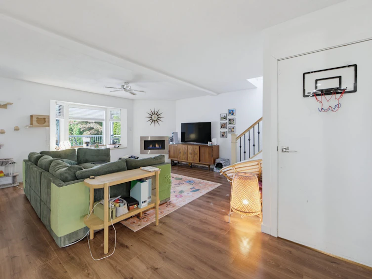 7041 Willingdon Avenue, Burnaby, BC, V5J 3R4 - 4