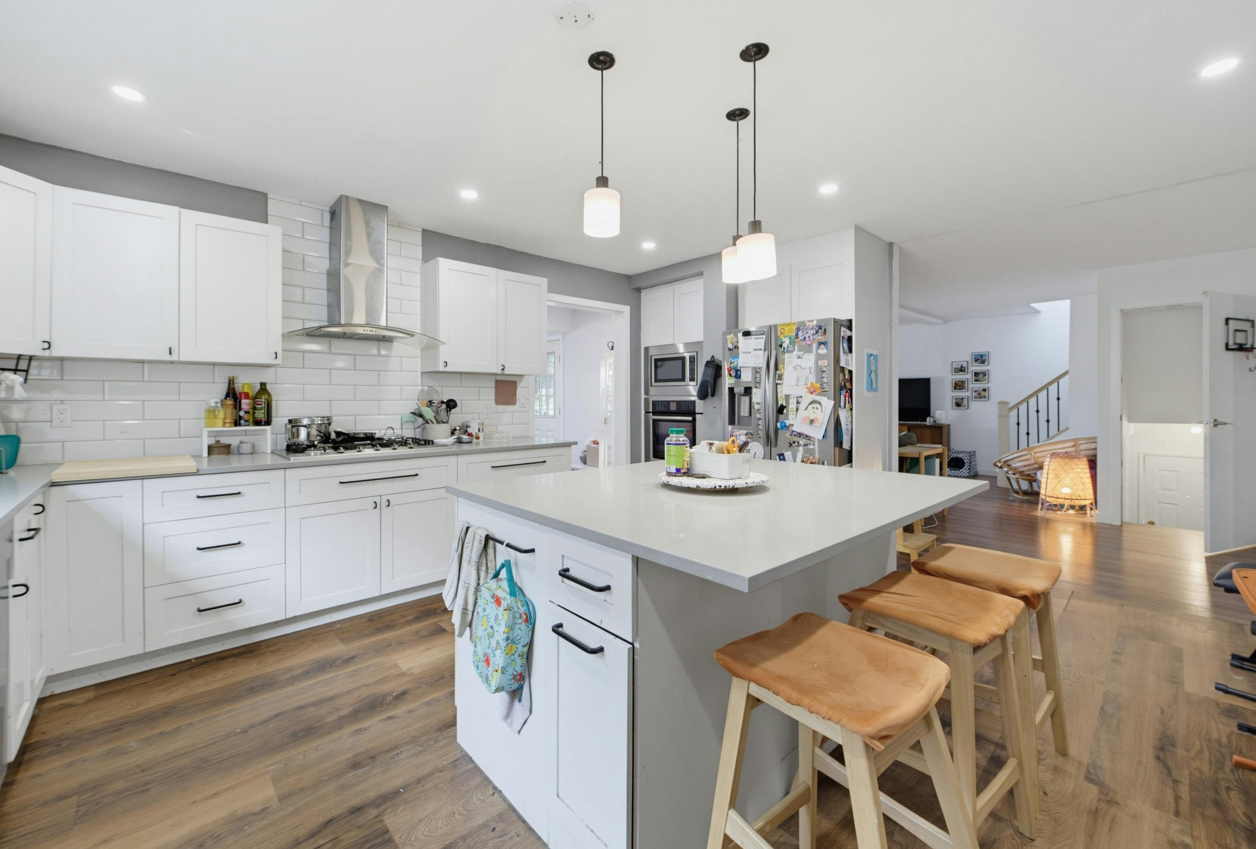 7041 Willingdon Avenue, Burnaby, BC, V5J 3R4 - 7