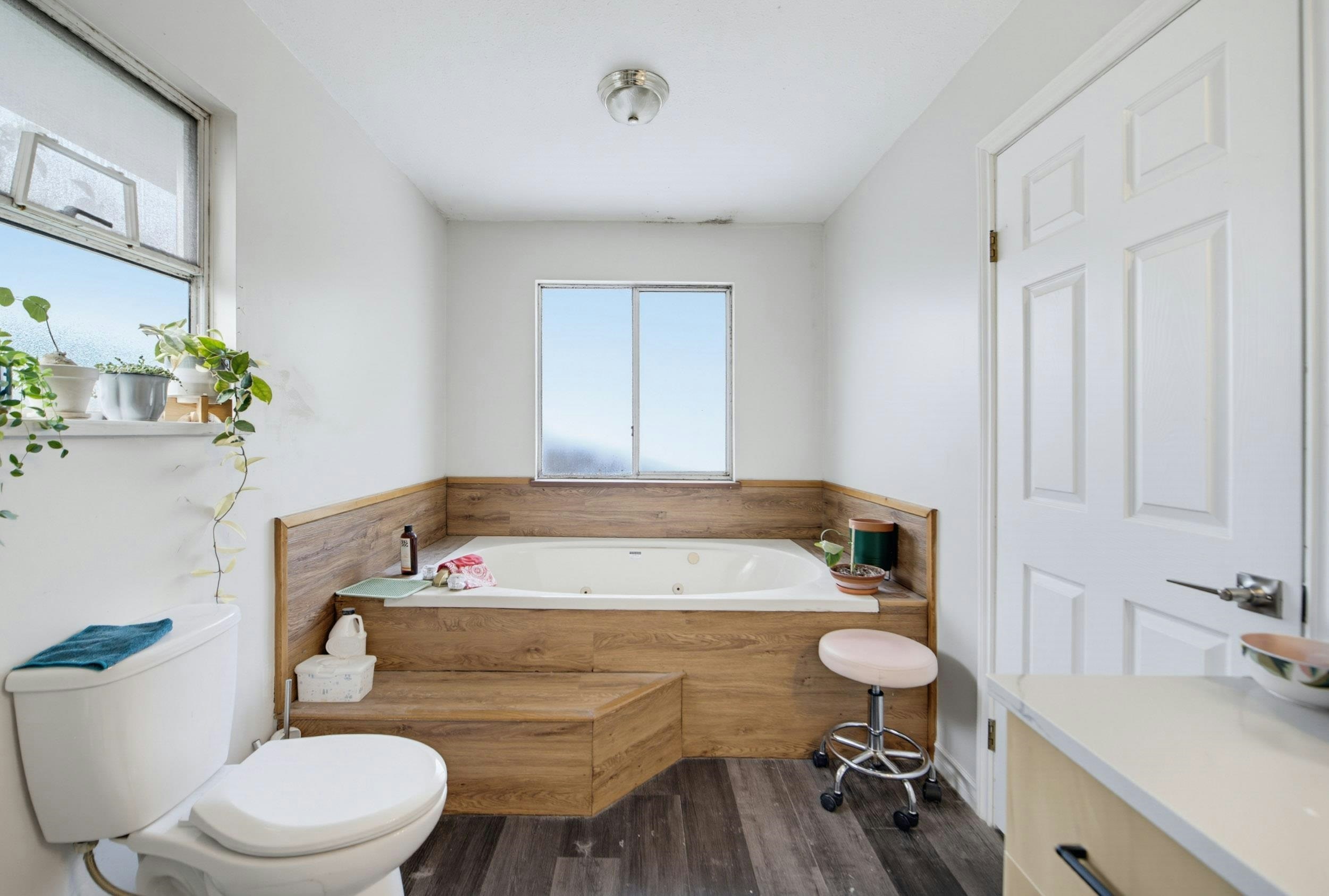 7041 Willingdon Avenue, Burnaby, BC, V5J 3R4 - 25