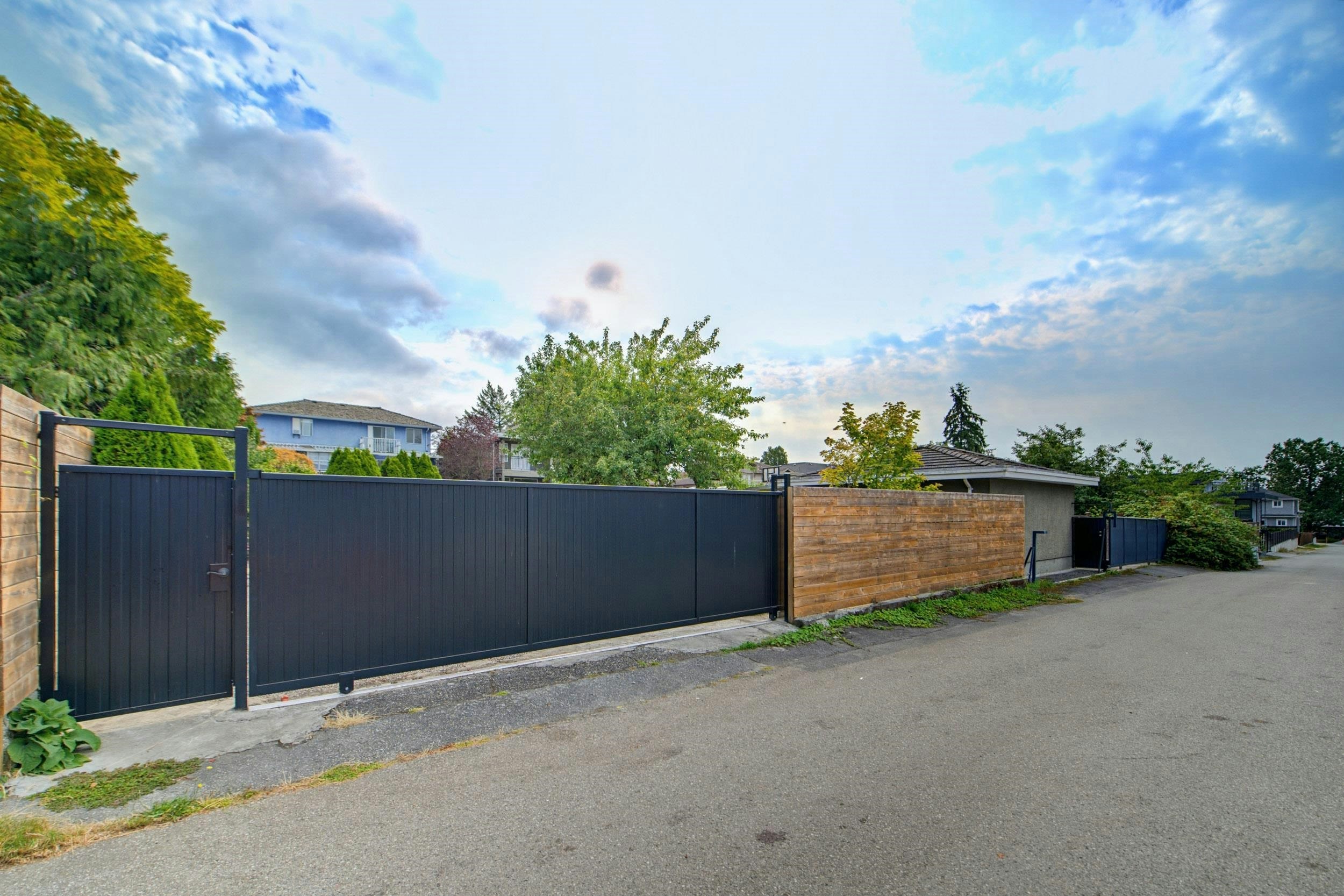 7041 Willingdon Avenue, Burnaby, BC, V5J 3R4 - 39