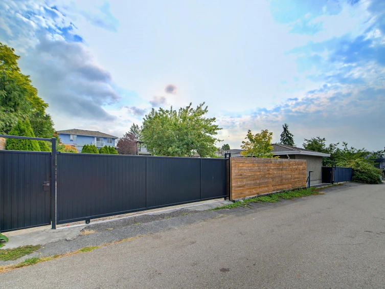 7041 Willingdon Avenue, Burnaby, BC, V5J 3R4 - 39