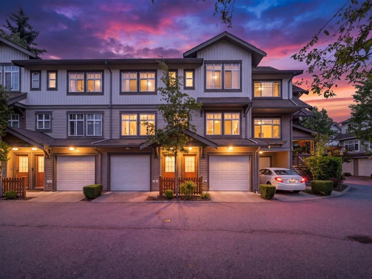 18-16233 83 Avenue, Surrey, BC, V4N 0Z3