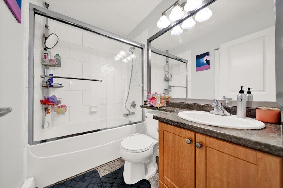 18-16233 83 Avenue, Surrey, BC, V4N 0Z3 - 22