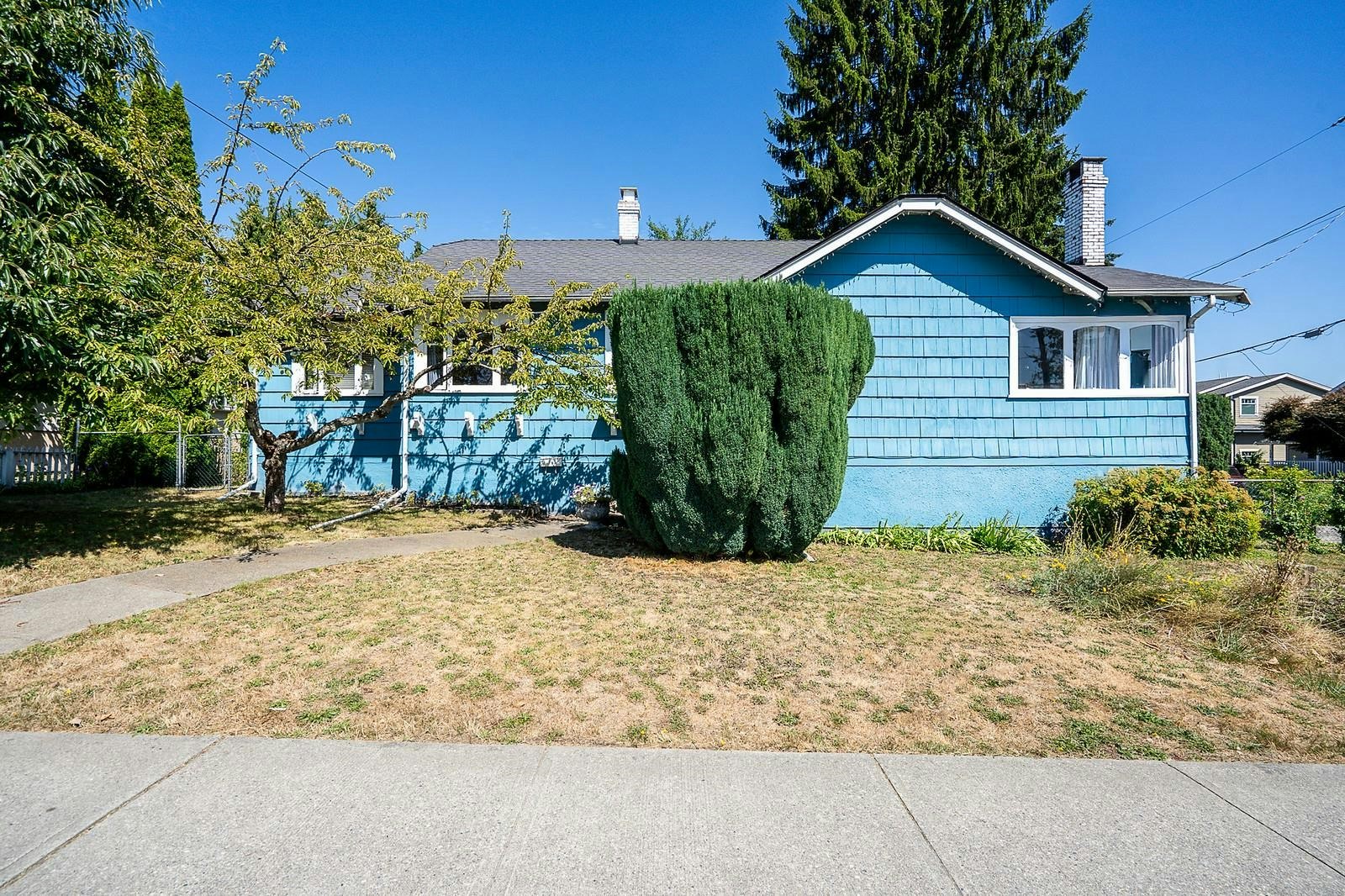 423 Cumberland Street, New Westminster, BC, V3L 3G6