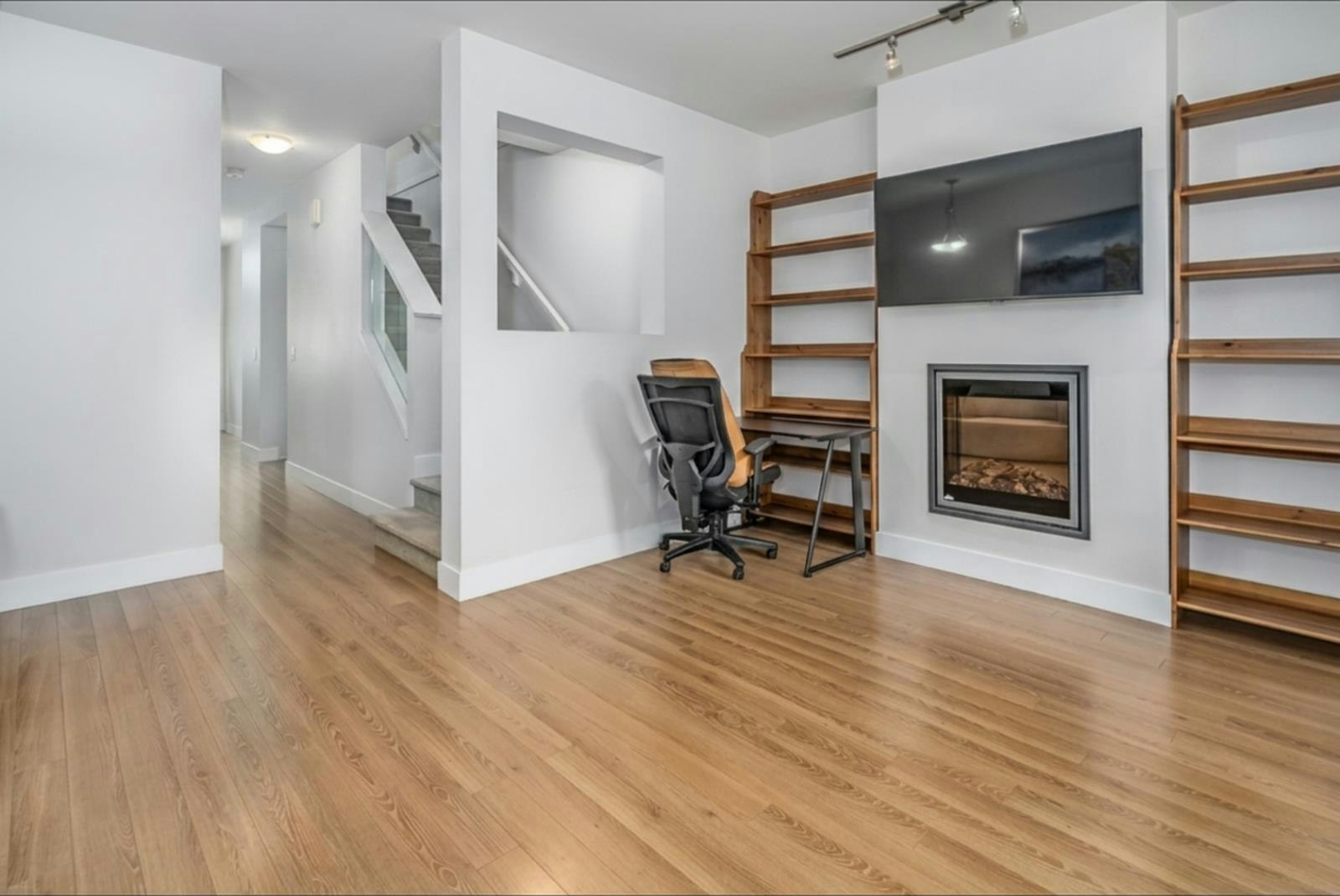 30-6299 144 Street, Surrey, BC, V3X 1A2 - 3