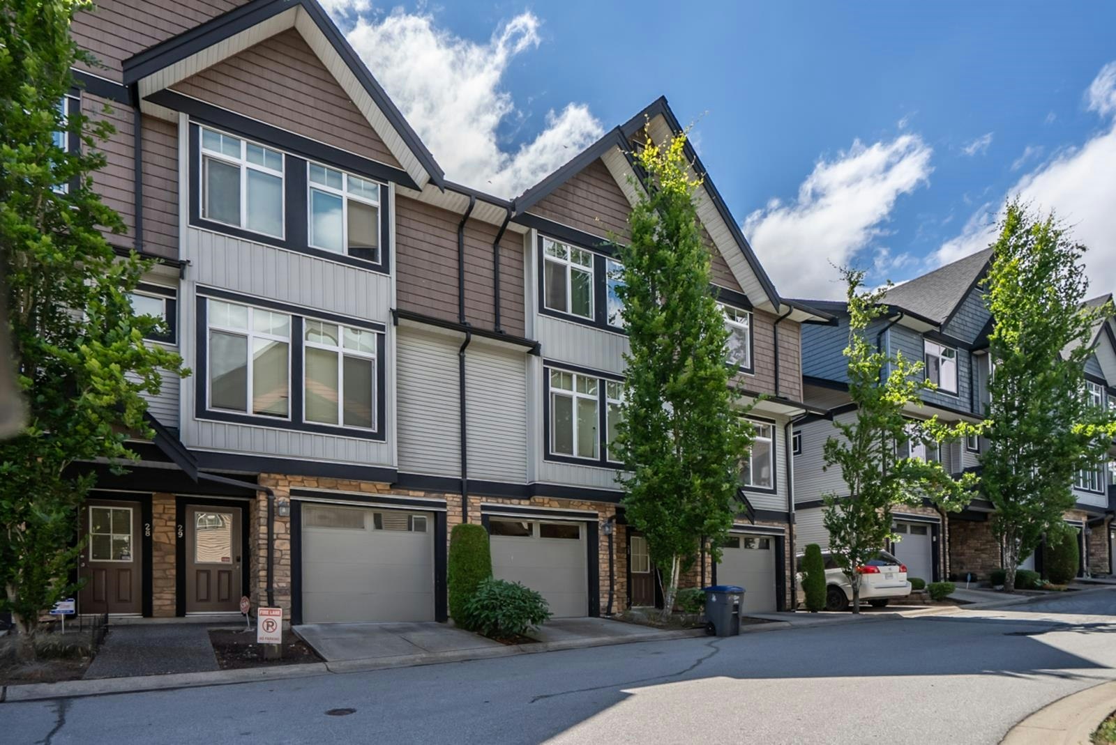 30-6299 144 Street, Surrey, BC, V3X 1A2