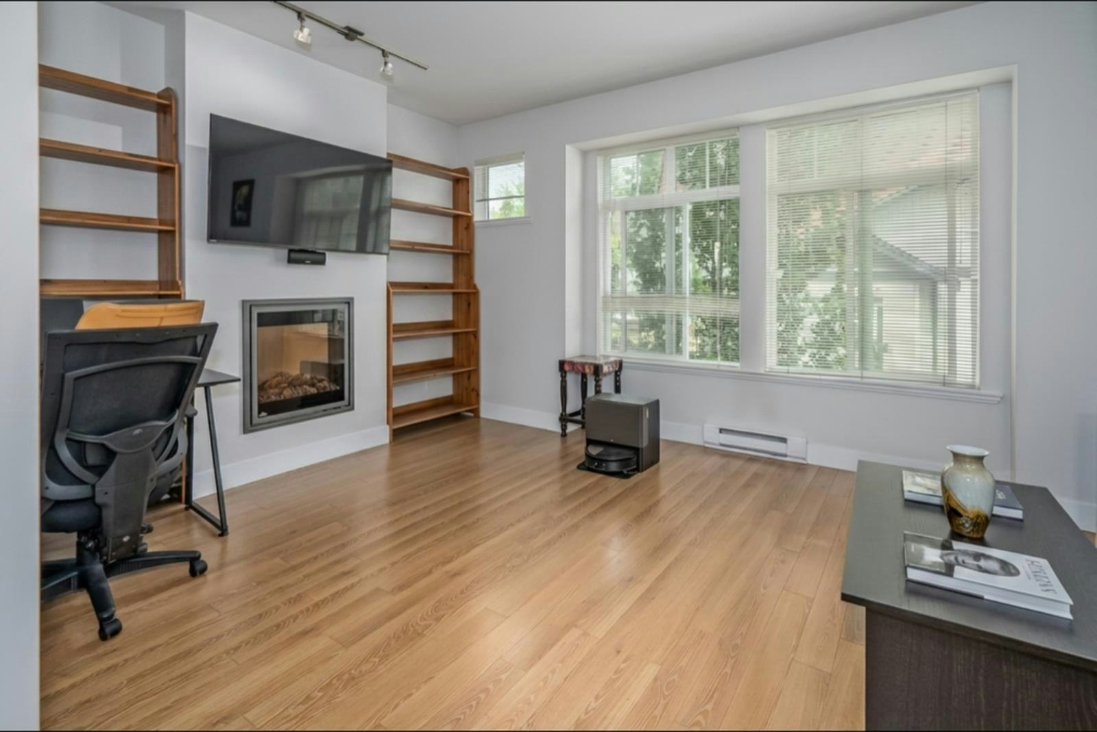 30-6299 144 Street, Surrey, BC, V3X 1A2 - 2